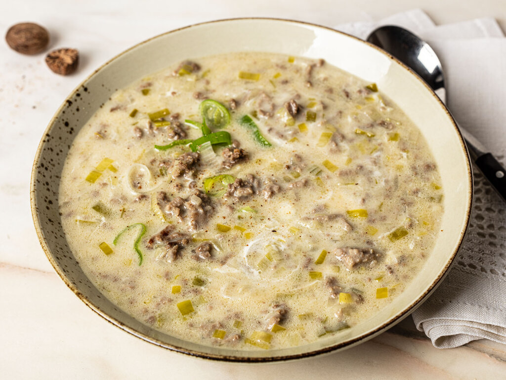 Cheese leek soup